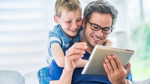 Debe haber mucha comunicación entre padres e hijos en cuestiones de la red.