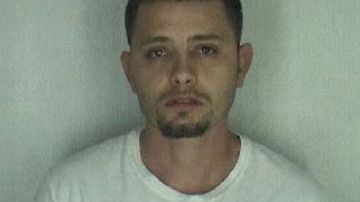 El acusado fue identificado como Robert Velásquez,