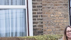 Courtney y Alex McClure, Amy Mitchell y Carl Colston compraran juntos su casa.