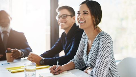 Melcher desarrolló la estrategia del "crecimiento paralelo" para avanzar.