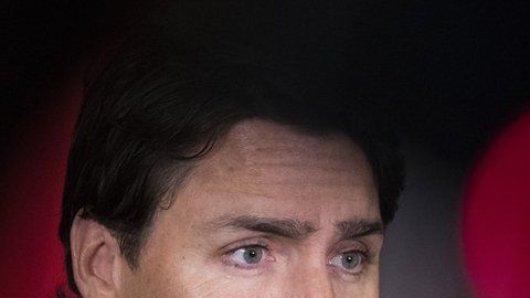 Trudeau niega las acusaciones.