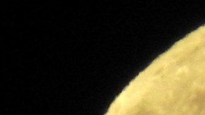 El equinoccio de primavera coincidió con la última superluna llena del año.