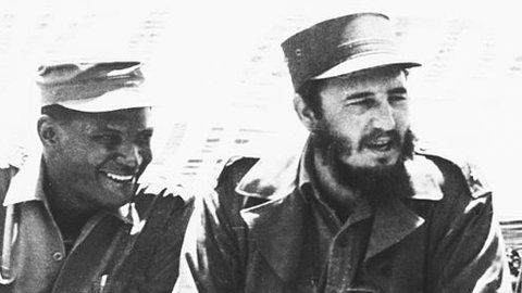 Fidel Castro y Che" Guevara intentaron exportar la revolución.
