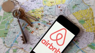 Airbnb alcanzó los 500 mil millones de huéspedes.