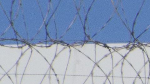 Al parecer, el ejército de EEUU custodiará a niños migrantes.