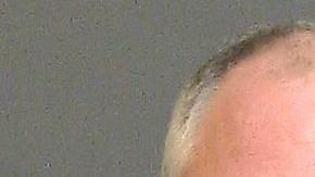 Bob McCaffrey fue arrestado y procesado por obstrucción a la justicia.