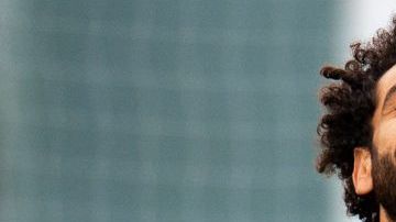 El egipcio del Liverpool Mohamed Salah se llevó el premio al Mejor Gol de la FIFA. (Foto: EFE/Peter Powell)