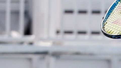 El australiano Nick Kyrgios hace corajes en su partido contra el croata Borna Coric durante el Miami Open.