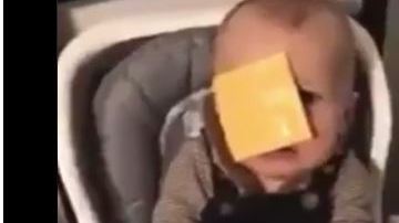 Bebés y niños pequeños son víctimas de este reto.