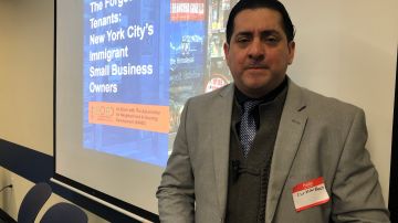 El ecuatoriano Christian Ramos tiene un negocio en El Bronx desde 2004 y es cicepresidnete de la Asociación de Comerciantes de Kingsbridge Road./A. B. N.