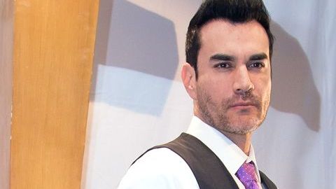 David Zepeda.