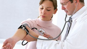 Detectar a tiempo la alta presión previene las enfermedades cardiovasculares.