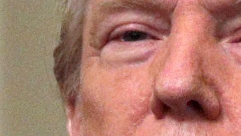 Esposo de Kellyane Conway asegura que Trump sufre trastornos mentales