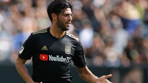 El delantero mexicano Carlos Vela no entiende a la afición mexicana.