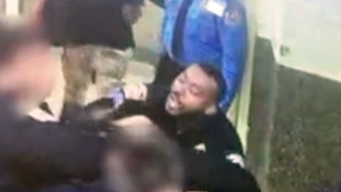 La paliza captada en video