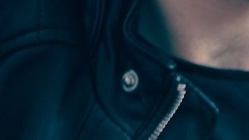 El venezolano Edward Mena trae de regreso la canción romántica y se consagra como uno de los mejores intérpretes contemporáneos.