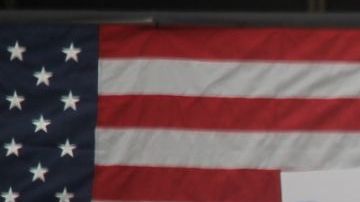 Una masiva concurrencia acudió a ver al candidato a Grand Park.