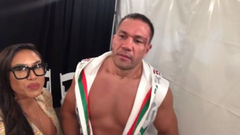 Jenny Sushe y Kubrat Pulev durante la entrevista que terminó en el beso forzado