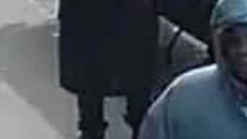 Thomas Heard captado por cámaras de seguridad