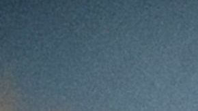 El Volcán Popocatepetl arroja ceniza y humo.