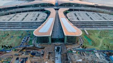 Así es el impresionante nuevo aeropuerto internacional de Pekín-Daxing.