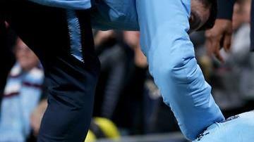 Fernandinho se lamenta tras eliminación del Manchester City de la Champions League