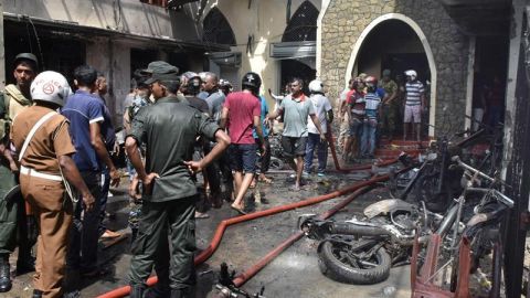 Aumentó a 207 el número de muertos en Sri Lanka.