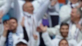 El jugador francés del Real Madrid Karim Benzema celebra su tercer gol anotado ante el Athletic Club de Bilbao.