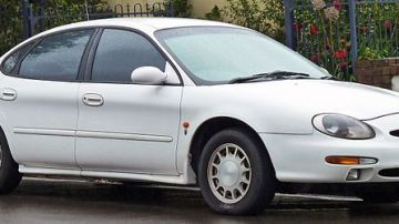 1996–1998 Ford Taurus