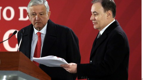 El presidente López Obrador y el secretario de Seguridad, Alfonso Durazo.