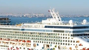 El barco "Norwegian Gem"