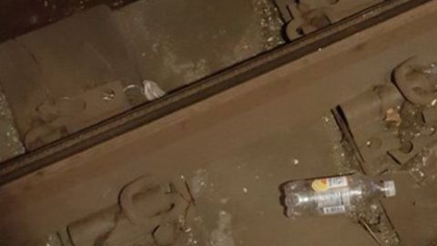 La botella en plena vía, en Brooklyn