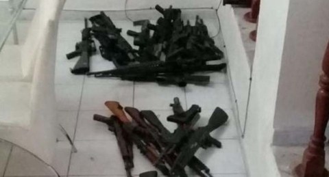 Parte del material incautado en la finca de Adrián Alonso Guerrero Covarrubias, alias “El 8”.