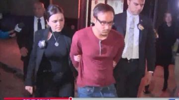 Daniel Santiago al ser arrestado