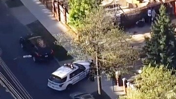 La policía en la casa de East New York