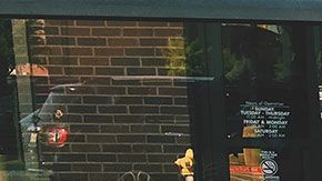 Los sueldos de algunos empleos para jóvenes son mayores al mínimo.