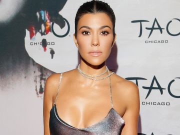 Kourtney Kardashian siempre sensual.