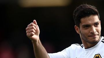 Raúl Jiménez llegó a 13 goles en su primera temporada en la Premier League