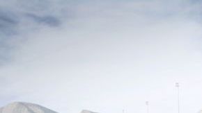 El Dodge Challenger SRT Hellcat puede conducirse tanto en una pista de carreras como en la carretera.