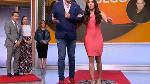 Francisca Lachapel camina sobre vidrios