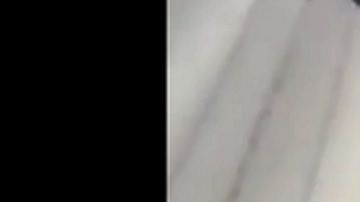 Fue llevado a hospital tras arrojarse de puente