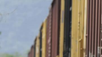 Desde 2014 México hace redadas de migrantes en trenes y autobuses.