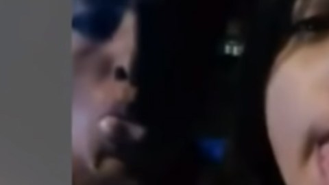 Madre e hija parecían estar pasándola muy bien.