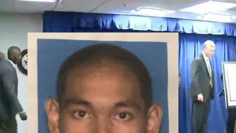 Mark Steven Domingo, de 26 años, fue arrestado el viernes, por complot para generar terror en el sur de California.