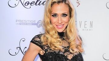 Noelia.