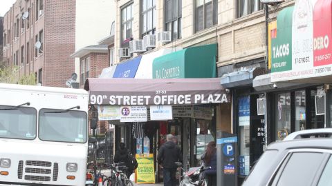 El Departamento de Protección de Consumidores y Trabajadores (DCWP) interpuso una demanda contra el ecuatoriano Ángel Buitrón, de Buitron Offices & Associates, cuyas oficinas están en Jackson Heights.