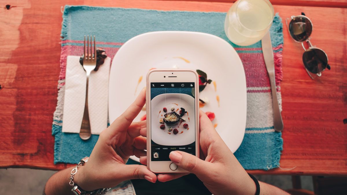 Tener estas apps en tu celular podría ahorrarte una buena cantidad de dinero al salir a comer.