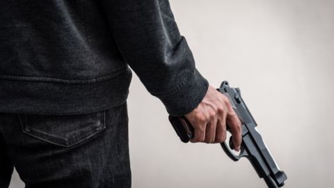 En el forcejeo, el arma se disparó de forma accidental