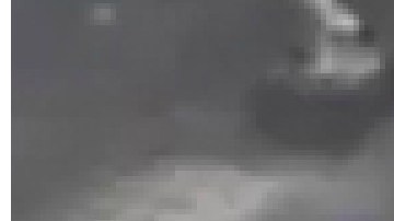 Imágenes del sospechoso del ataque divulgadas por la Policía.