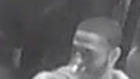 Un tercer sospechoso no ha sido arrestado por la pelea frente al bar